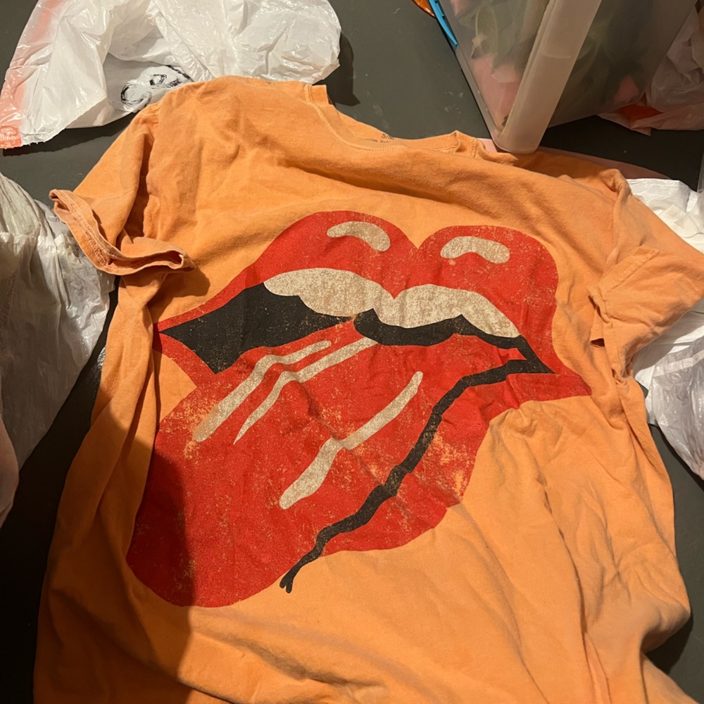 Oversized urban outfitters t shirt